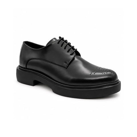 Derby : Noir